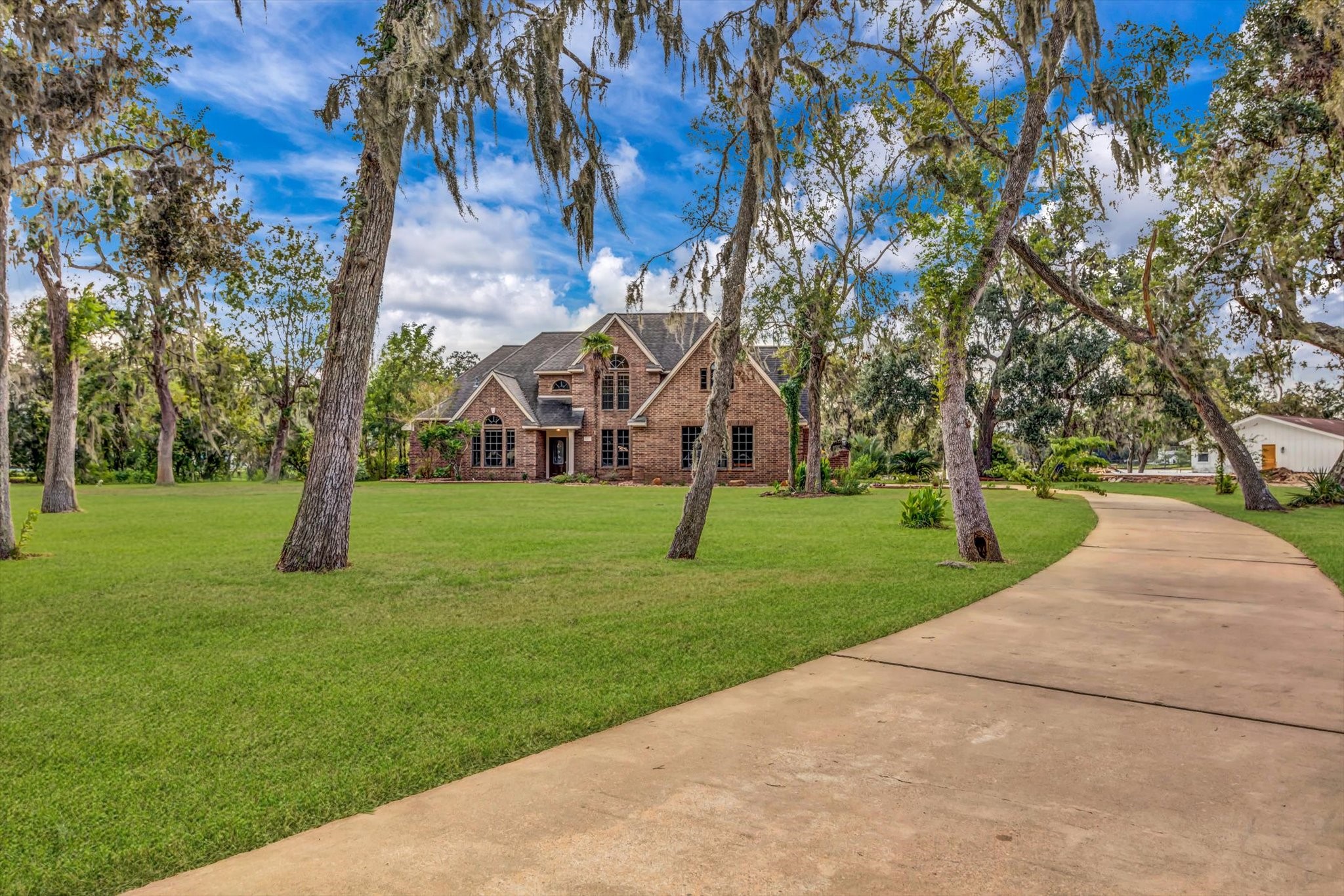 816 Lake Road Lake Jackson TX 77566
