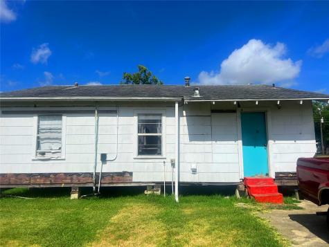 106 S Pine Road Texas City TX 77591