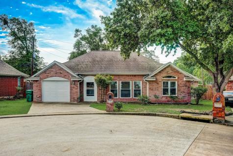 1702 Twila Lane Conroe TX 77301