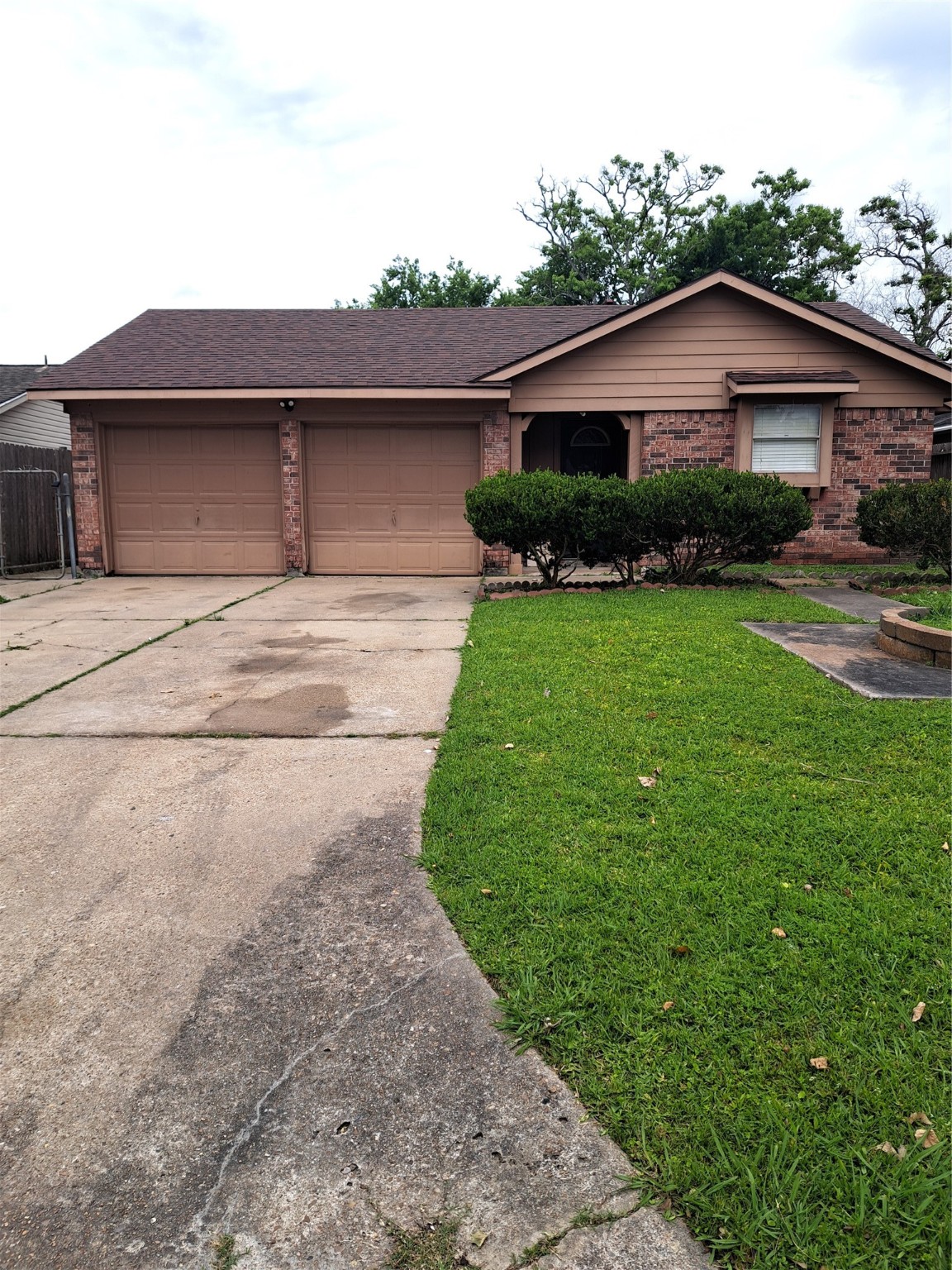 4823 Dollar Reef Drive Bacliff TX 77518