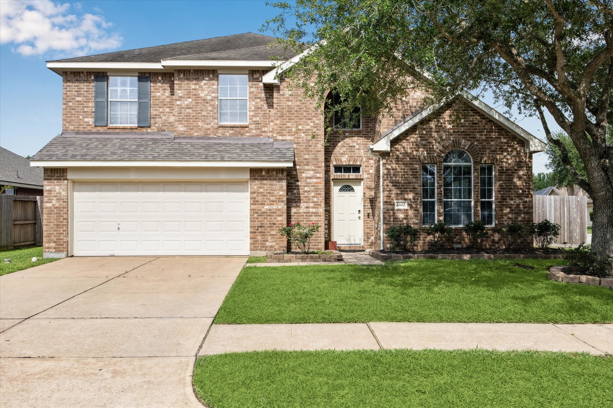 2602 Courtyard Lane Pearland TX 77584