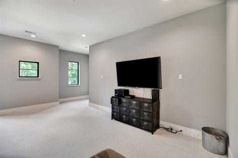 411 N Copa Palm Loop Montgomery TX 77316