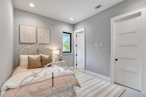 411 N Copa Palm Loop Montgomery TX 77316