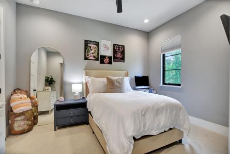 411 N Copa Palm Loop Montgomery TX 77316