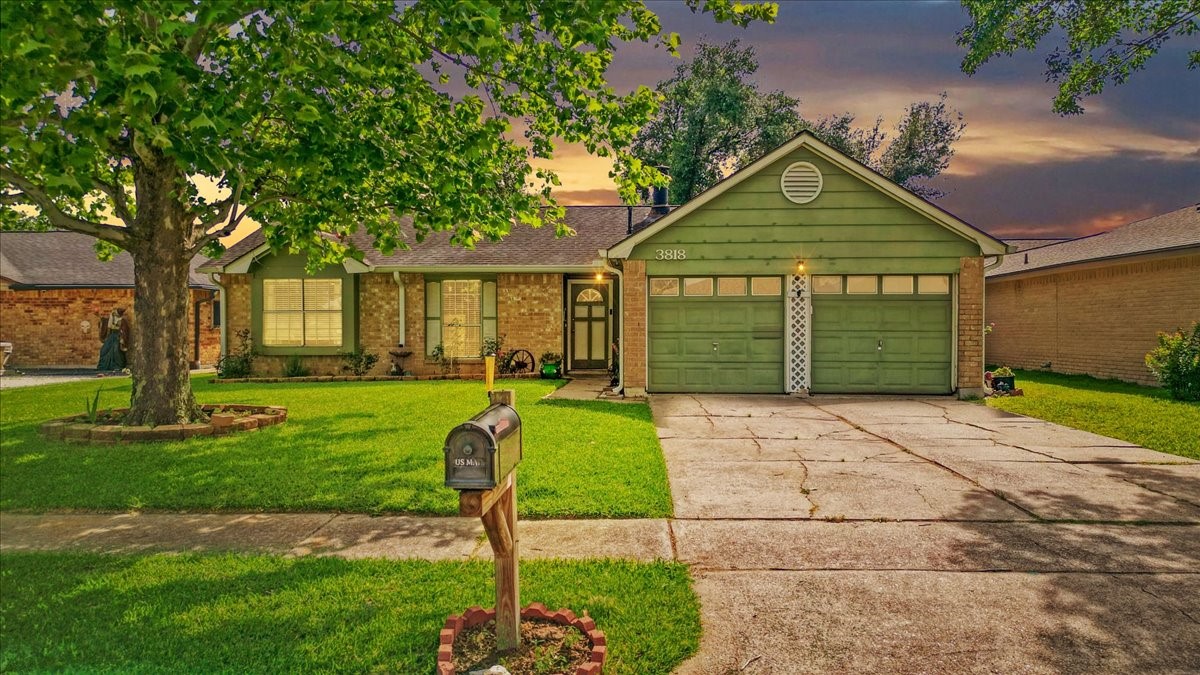 3818 Roseway Lane La Porte TX 77571