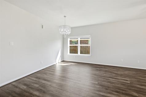 32311 Elmwood Manor Waller TX 77484