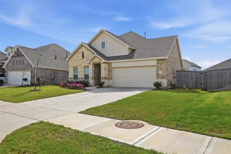32311 Elmwood Manor Waller TX 77484
