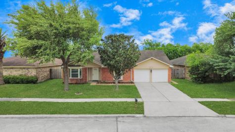 2919 Heritage Colony Drive Webster TX 77598