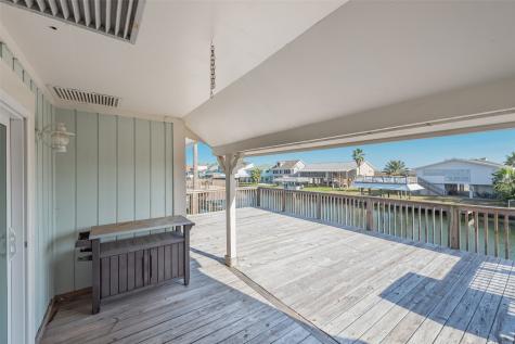 1216 Sailfish Street Bayou Vista TX 77563
