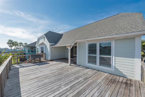 1216 Sailfish Street Bayou Vista TX 77563