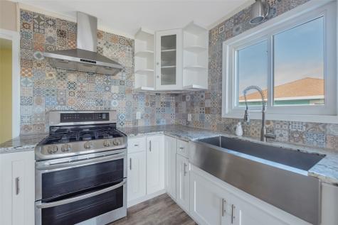 1216 Sailfish Street Bayou Vista TX 77563