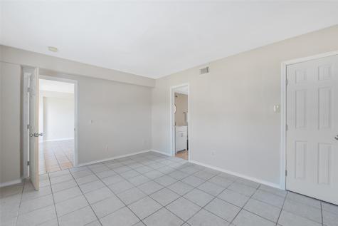 1216 Sailfish Street Bayou Vista TX 77563