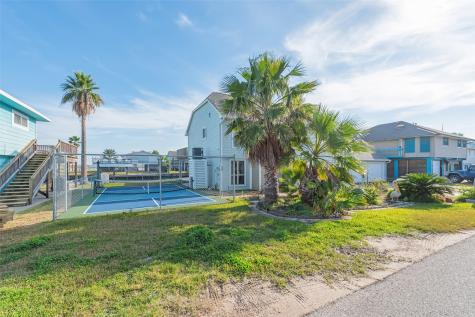1216 Sailfish Street Bayou Vista TX 77563