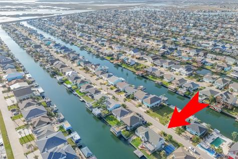 1216 Sailfish Street Bayou Vista TX 77563