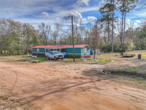284 Pine Hollow Loop N Moscow TX 75960