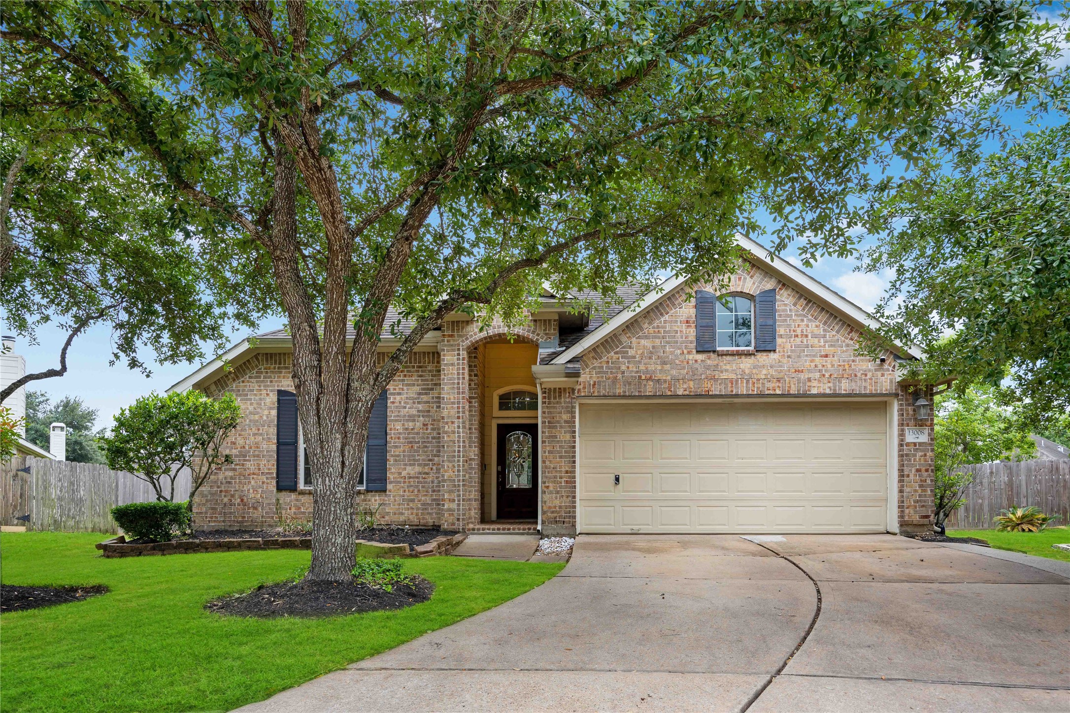 13008 Balsam Lake Court Pearland TX 77584