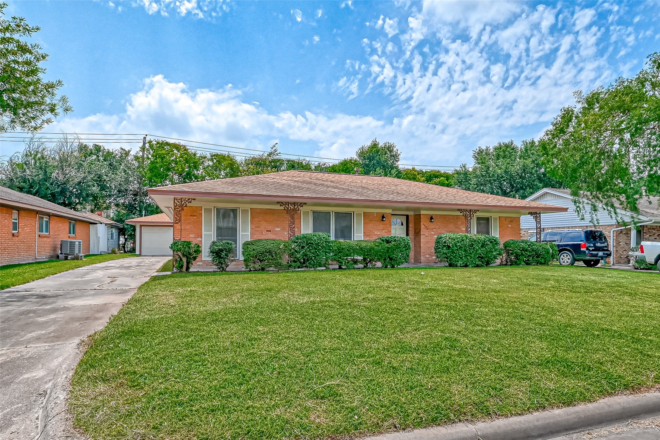 8642 Glen Valley Drive Houston TX 77061