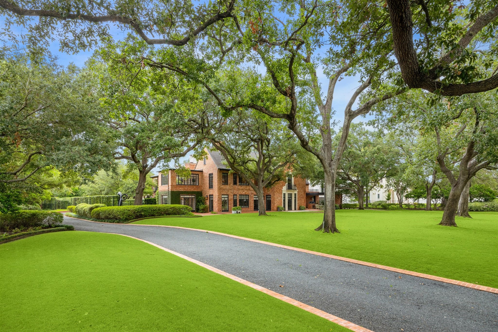 2110 River Oaks Boulevard Houston TX 77019