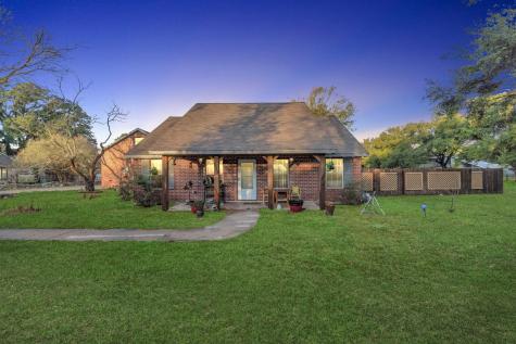 611 Kenney Street Brookshire TX 77423