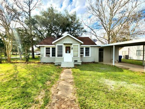 2220 Norvell Avenue Bay City TX 77414