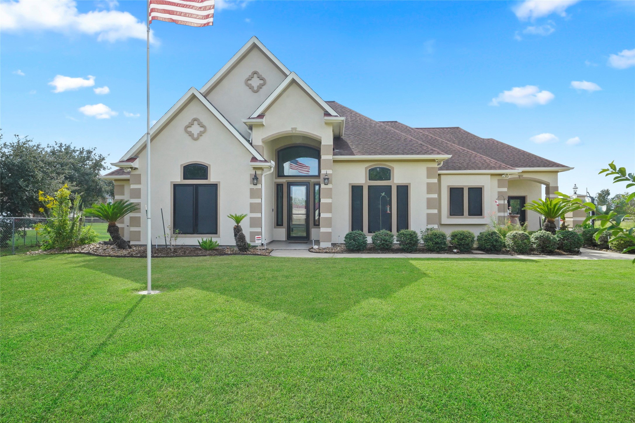 1739 County Road 145 Alvin TX 77511