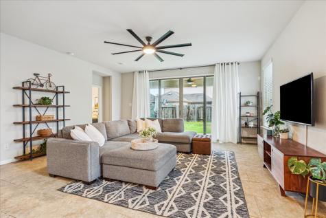2727 Osprey Lane Pearland TX 77581