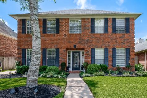 1515 Briar Cottage Court Sugar Land TX 77479