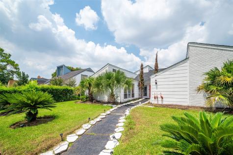 10730 Braes Bayou Drive Houston TX 77071