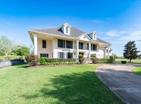 3802 Indian Point Missouri City TX 77459