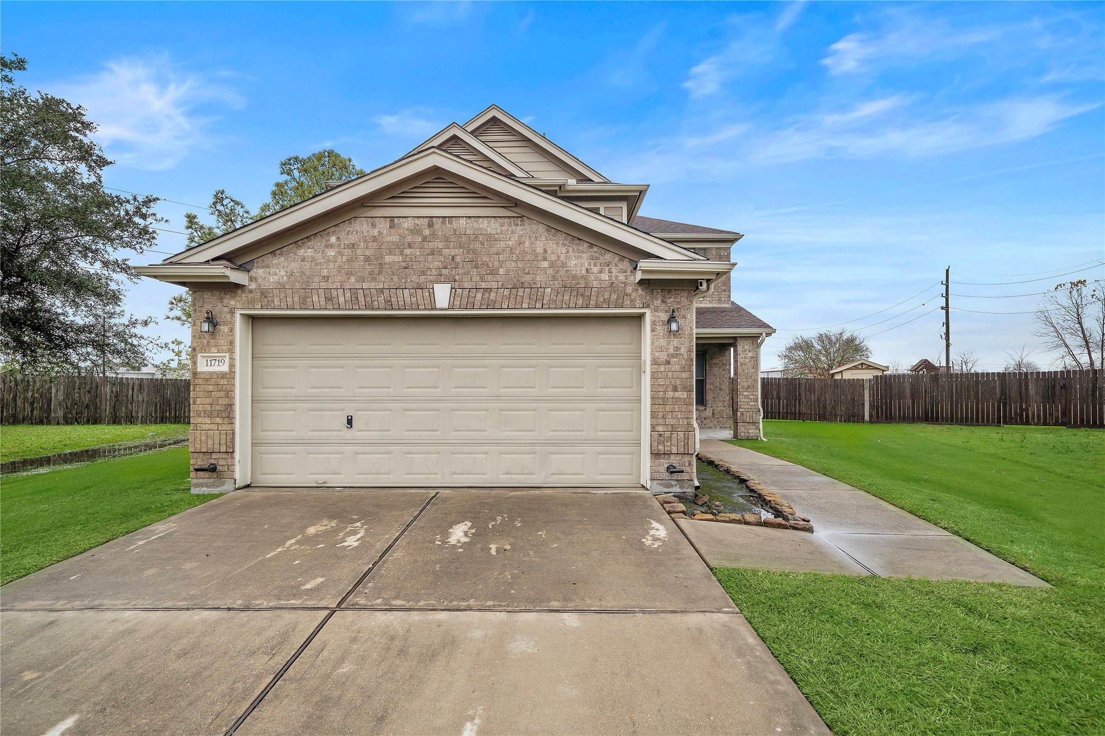 11719 Newel Elm Street Houston TX 77038