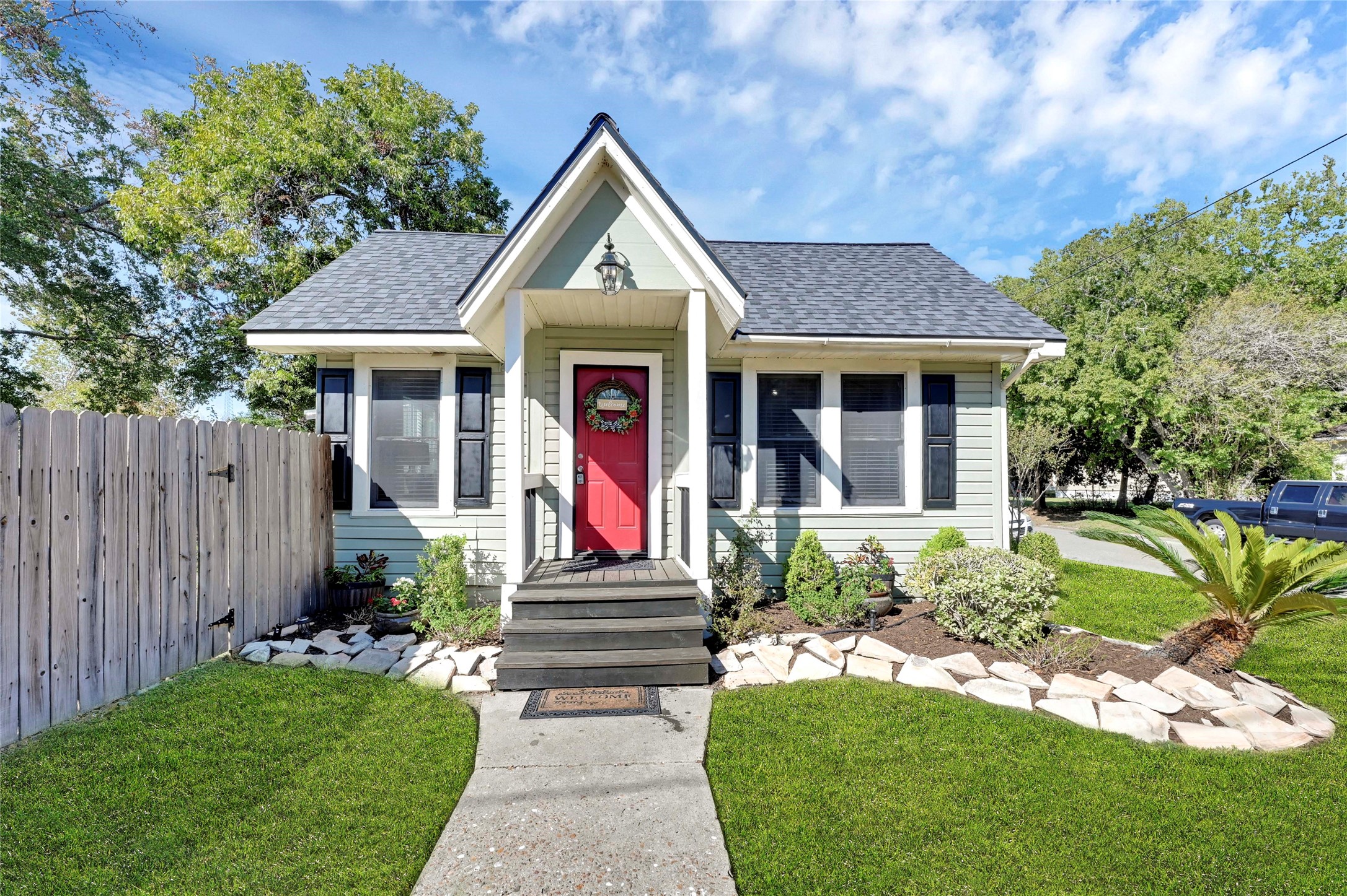 422 Aron Street Baytown TX 77520