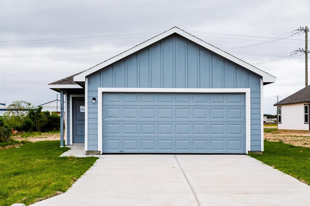 1065 Road 5501 Cleveland TX 77327