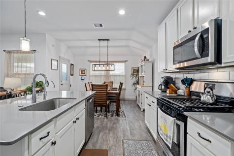 6903 Amber Cliff Lane Richmond TX 77469