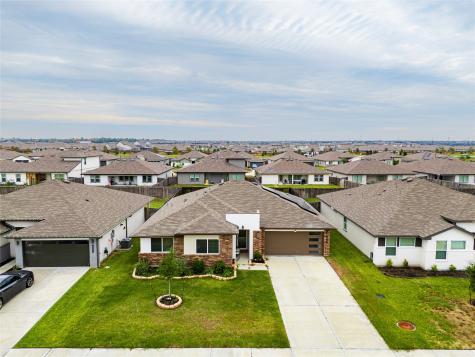 6903 Amber Cliff Lane Richmond TX 77469