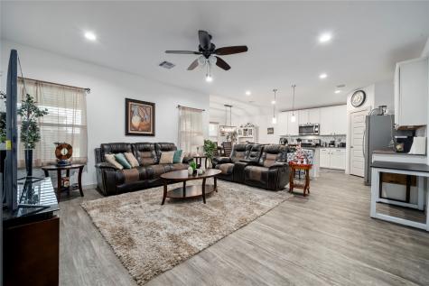6903 Amber Cliff Lane Richmond TX 77469