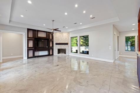 210 Mission Hills Drive Lufkin TX 75901