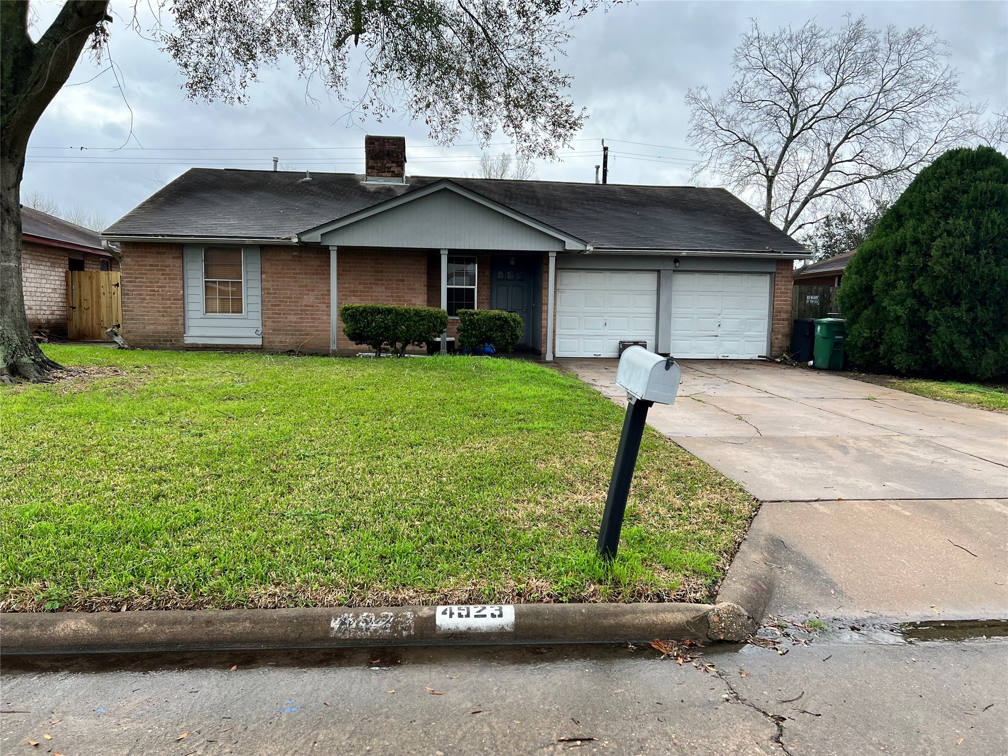 4923 Gatewood Avenue Houston TX 77053