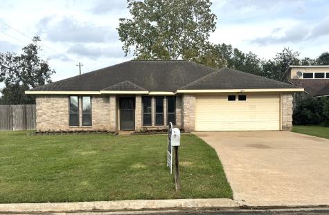 1805 Chapel Heights Drive Wharton TX 77488