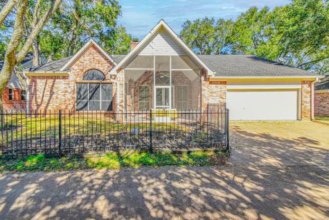 4719 Lake Village Drive Fulshear TX 77441