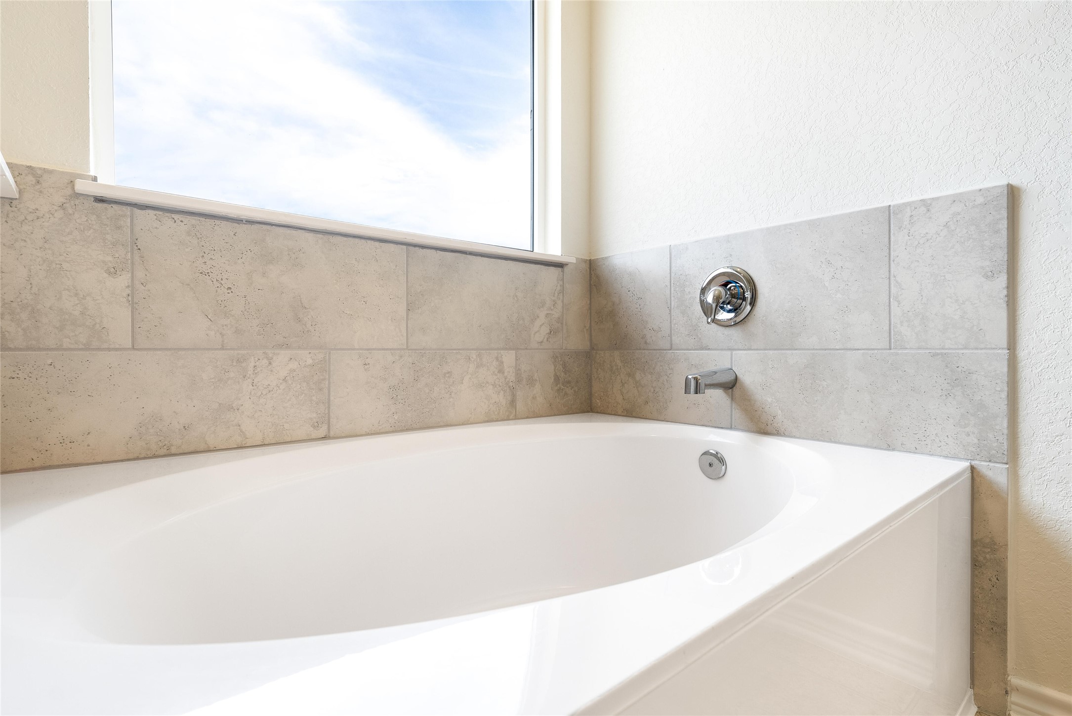 2406 Indian Forest San Antonio TX 78244