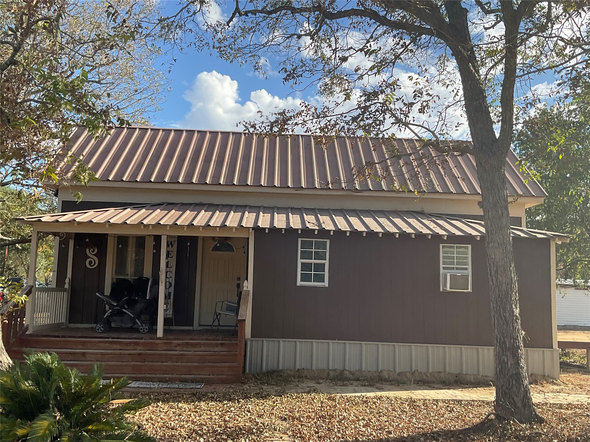 211 Martin Street Yoakum TX 77995