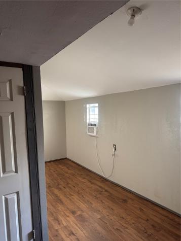211 Martin Street Yoakum TX 77995