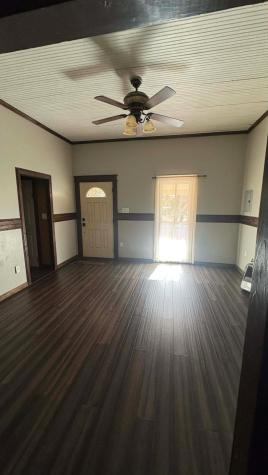211 Martin Street Yoakum TX 77995