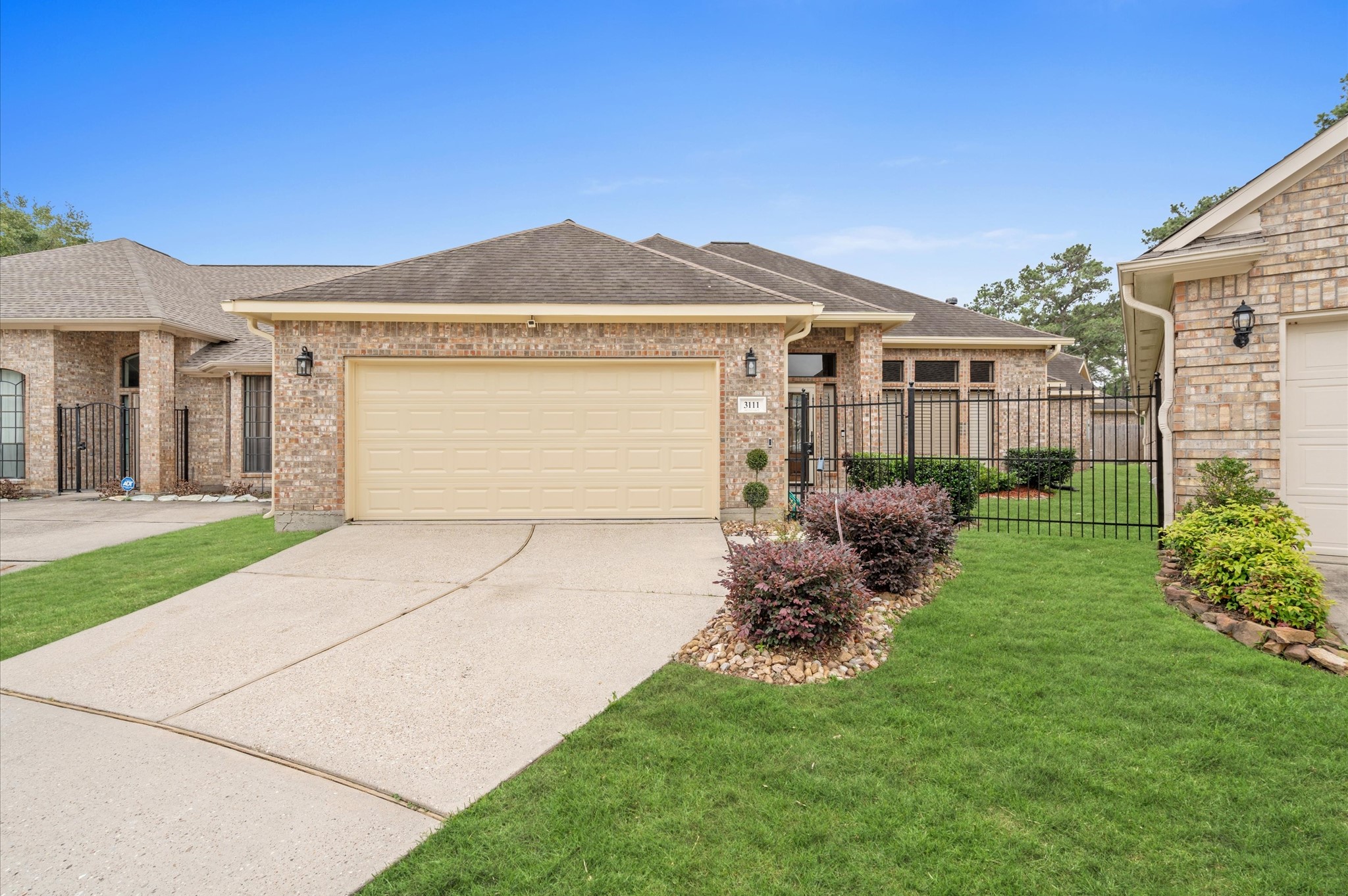 3111 Mountain Oak Court Houston TX 77068