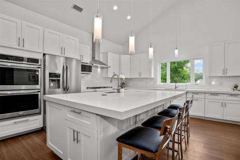 207 W Neyland Colmesneil TX 75938