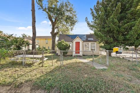 4802 Chapman Street Houston TX 77009