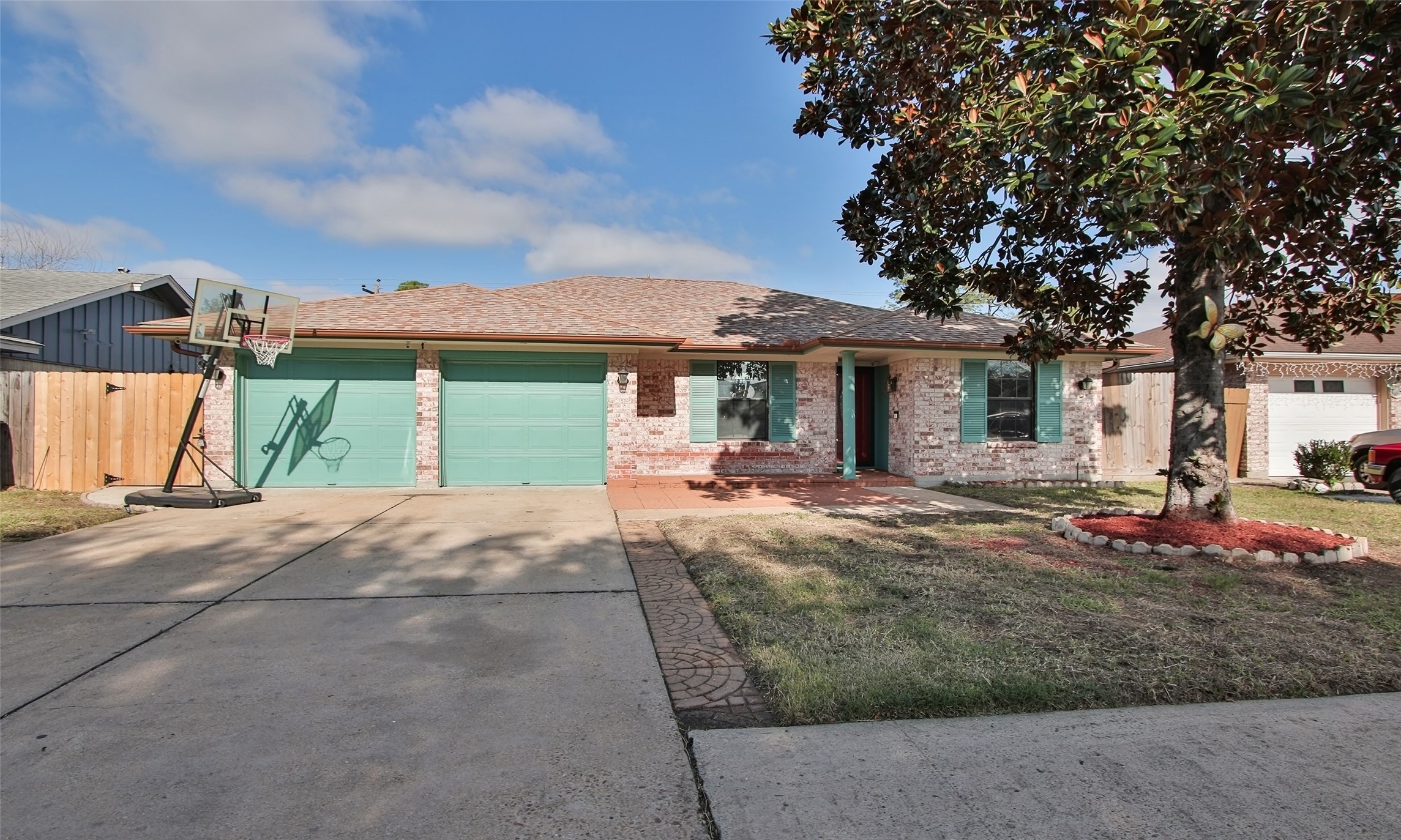 263 San Fernando Drive Houston TX 77060
