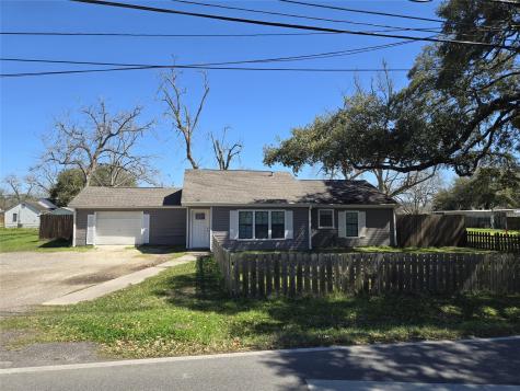 5818 1st Street Crosby TX 77532