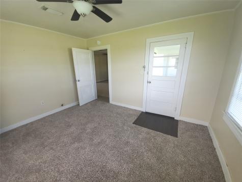4915 County Road 227 Freeport TX 77541