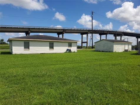 4915 County Road 227 Freeport TX 77541